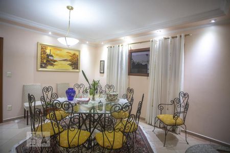 Sala de jantar de casa à venda com 4 quartos, 440m² em Nova Petrópolis, São Bernardo do Campo