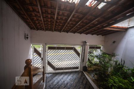 Vista sala de estar de casa à venda com 4 quartos, 440m² em Nova Petrópolis, São Bernardo do Campo