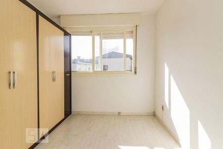 Dormitório de apartamento à venda com 2 quartos, 60m² em Teresópolis, Porto Alegre