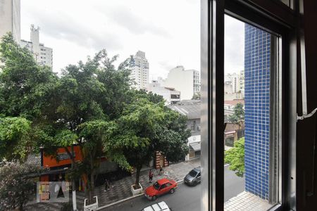 Quarto 1 - Vista de apartamento à venda com 2 quartos, 65m² em Vila Buarque, São Paulo