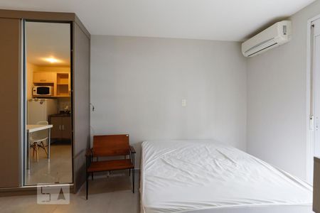 Quarto de kitnet/studio para alugar com 1 quarto, 32m² em Consolação, São Paulo