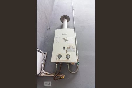 Casa à venda com 120m², 3 quartos e 2 vagas Casa à venda com 120m², 3 quartos e 2 vagasGás