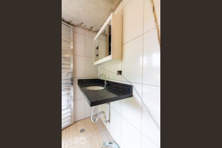 Casa à venda com 120m², 3 quartos e 2 vagas Casa à venda com 120m², 3 quartos e 2 vagasBanheiro de Serviço