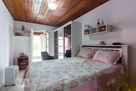 Suíte  de casa à venda com 3 quartos, 120m² em City Bussocaba, Osasco