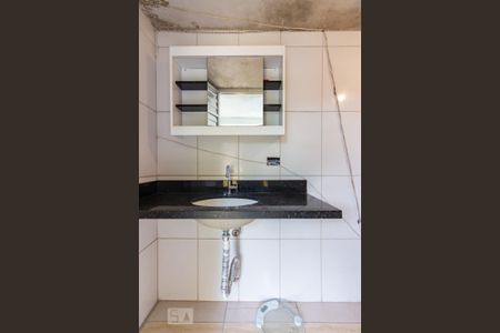 Casa à venda com 120m², 3 quartos e 2 vagas Casa à venda com 120m², 3 quartos e 2 vagasBanheiro de Serviço