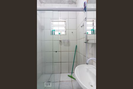 Casa à venda com 120m², 3 quartos e 2 vagas Casa à venda com 120m², 3 quartos e 2 vagasBanheiro