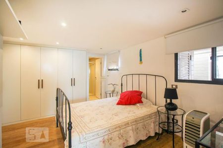 Quarto de apartamento à venda com 4 quartos, 308m² em Jardim Morumbi, São Paulo