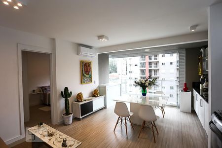 Sala de apartamento à venda com 1 quarto, 38m² em Vila Andrade, São Paulo