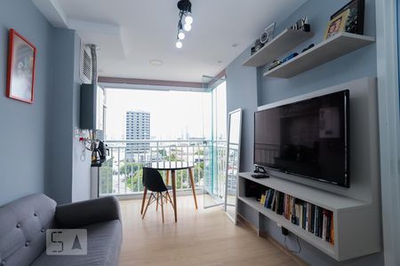 Sala de apartamento para alugar com 1 quarto, 30m² em Parque Industrial Tomas Edson, São Paulo