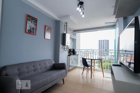 Sala de apartamento para alugar com 1 quarto, 30m² em Parque Industrial Tomas Edson, São Paulo