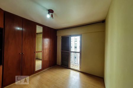 Quarto 2 de apartamento para alugar com 2 quartos, 63m² em Aclimação, São Paulo