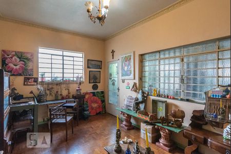 Sala de casa à venda com 3 quartos, 350m² em Jardim Leonor, Campinas