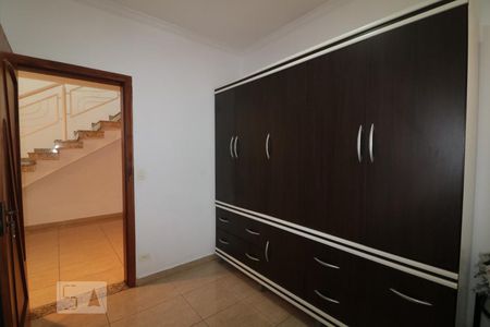 Quarto 1 de casa à venda com 4 quartos, 400m² em Vila Carrão, São Paulo