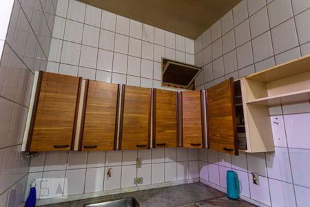Apartamento à venda com 75m², 2 quartos e sem vaga Apartamento à venda com 75m², 2 quartos e sem vagaArmário da Cozinha/Área de Serviço