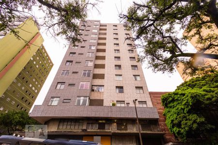 Apartamento à venda com 75m², 2 quartos e sem vaga Apartamento à venda com 75m², 2 quartos e sem vagaFachada