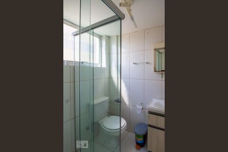Banheiro de kitnet/studio à venda com 1 quarto, 25m² em Farroupilha, Porto Alegre