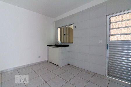 Sala/Cozinha de apartamento para alugar com 1 quarto, 38m² em Vila Cosmopolita, São Paulo