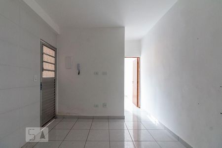 Sala/Cozinha de apartamento para alugar com 1 quarto, 38m² em Vila Cosmopolita, São Paulo