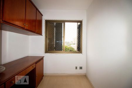 Quarto 1 de apartamento para alugar com 3 quartos, 71m² em Cristo Redentor, Porto Alegre