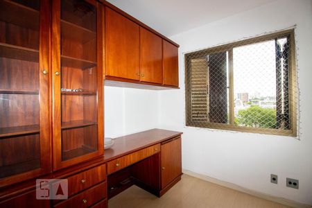 Quarto 1 de apartamento para alugar com 3 quartos, 71m² em Cristo Redentor, Porto Alegre