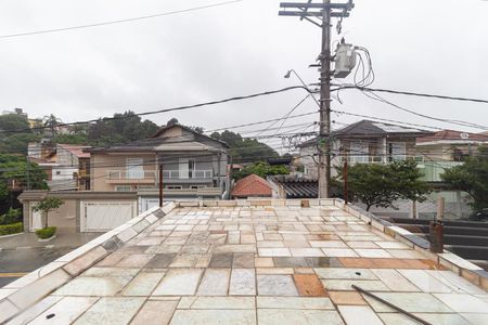 Vista de casa à venda com 4 quartos, 200m² em Bela Vista, Osasco