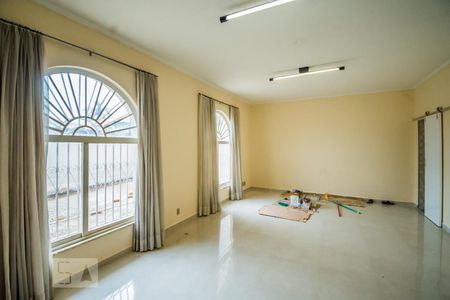 Sala de TV de casa para alugar com 7 quartos, 400m² em Jardim Nossa Senhora Auxiliadora, Campinas