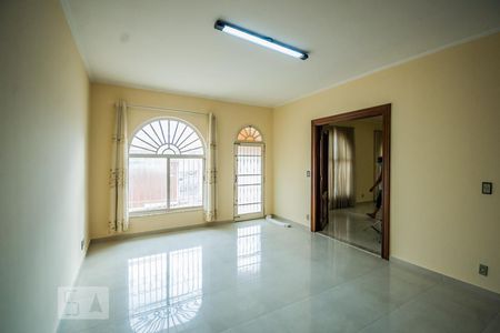 Sala de casa para alugar com 7 quartos, 400m² em Jardim Nossa Senhora Auxiliadora, Campinas