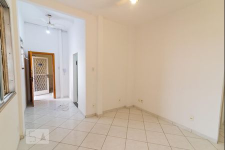 Sala de apartamento para alugar com 1 quarto, 51m² em Vila Isabel, Rio de Janeiro