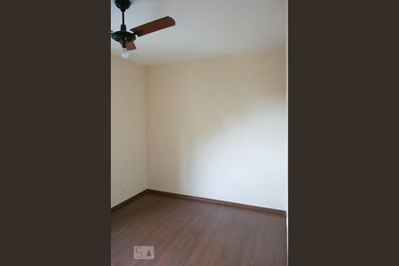 quarto 1 de apartamento para alugar com 2 quartos, 52m² em Jardim Paraiso, São Paulo