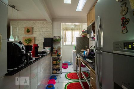 Cozinha  de apartamento para alugar com 2 quartos, 50m² em Vila Vermelha, São Paulo