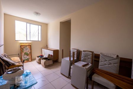 Sala recém pintada de apartamento para alugar com 3 quartos, 61m² em Vila Mafalda, Jundiaí