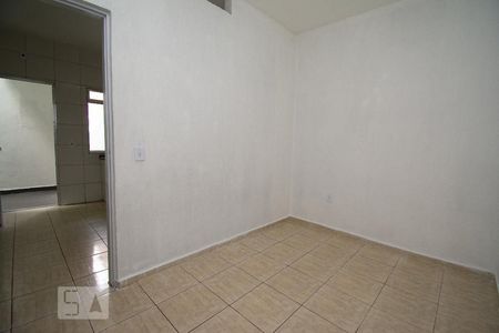 Quarto 2 de casa para alugar com 2 quartos, 55m² em Jardim Sueli, Guarulhos