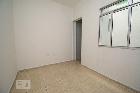 Sala de casa para alugar com 2 quartos, 55m² em Jardim Sueli, Guarulhos