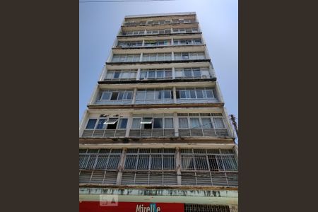 Apartamento para alugar com 46m², 1 quarto e sem vaga Apartamento para alugar com 46m², 1 quarto e sem vagaFachada