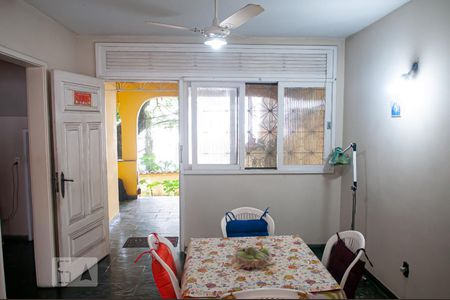 Sala de casa à venda com 4 quartos, 390m² em Pechincha, Rio de Janeiro
