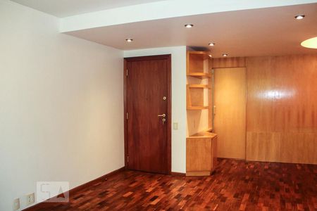 Sala de apartamento para alugar com 3 quartos, 109m² em Jardim Europa, São Paulo