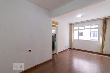 Sala  de apartamento à venda com 2 quartos, 70m² em Aclimação, São Paulo