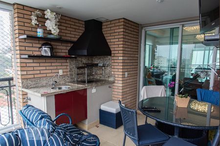 Varanda de apartamento para alugar com 4 quartos, 215m² em Aclimação, São Paulo