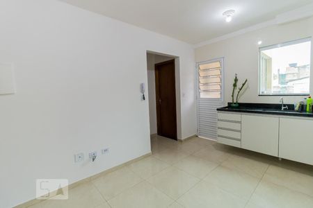 Sala/Cozinha de apartamento para alugar com 2 quartos, 38m² em Vila Nova Savoia, São Paulo