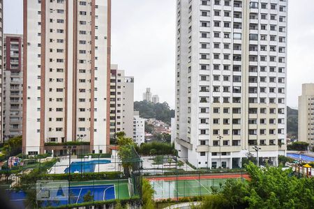 Vista do quarto 1 de apartamento para alugar com 3 quartos, 72m² em Jardim Londrina, São Paulo