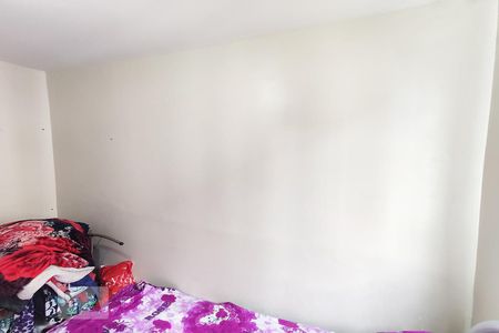 Quarto de apartamento à venda com 2 quartos, 42m² em Santos Dumont, São Leopoldo