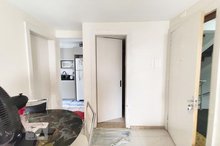 Sala de apartamento à venda com 2 quartos, 42m² em Santos Dumont, São Leopoldo