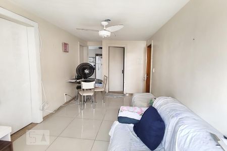 Sala de apartamento à venda com 2 quartos, 42m² em Santos Dumont, São Leopoldo