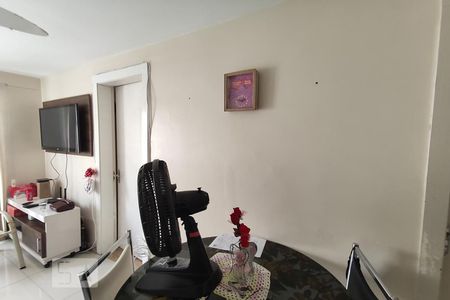 Sala de apartamento à venda com 2 quartos, 42m² em Santos Dumont, São Leopoldo