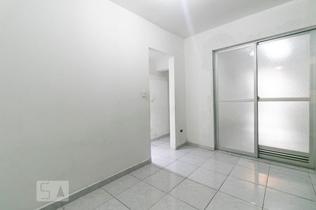 Quarto 1 de casa para alugar com 2 quartos, 70m² em Vila Matilde, São Paulo