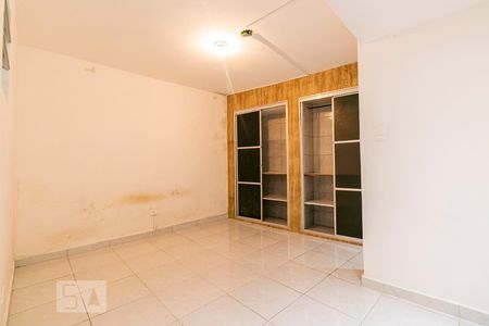 Quarto 2 de casa para alugar com 2 quartos, 70m² em Vila Matilde, São Paulo