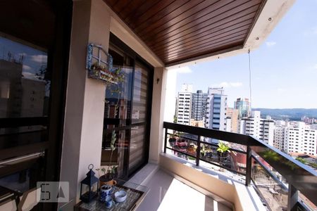 Varanda Sala de Estar de apartamento à venda com 4 quartos, 204m² em Jardim São Paulo(zona Norte), São Paulo