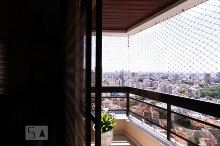 Varanda Lateral da Sala de Estar de apartamento à venda com 4 quartos, 204m² em Jardim São Paulo(zona Norte), São Paulo