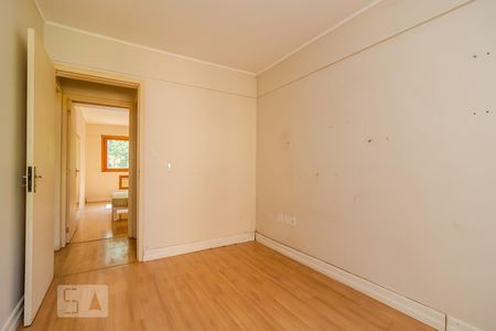 Quarto 1 de apartamento para alugar com 2 quartos, 60m² em Santa Tereza, Porto Alegre