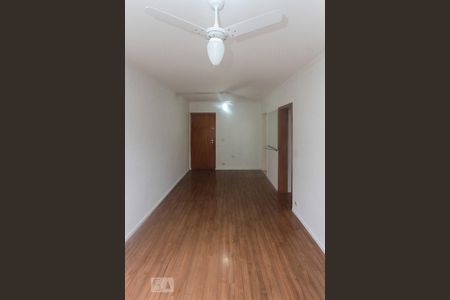 Sala de apartamento para alugar com 2 quartos, 65m² em Vila Santa Clara, São Paulo